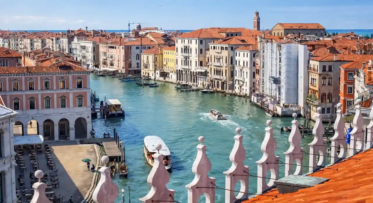 Prenota dal sito ufficiale e ottieni il miglior prezzo garantito
